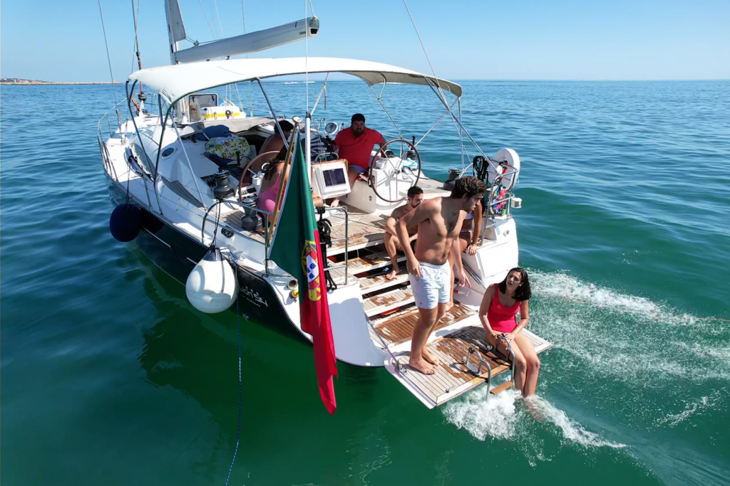 luxury_sailboat_lisbon_portugal_