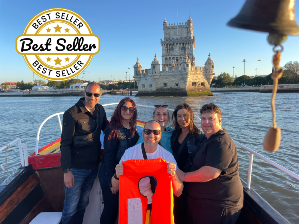 traditional_boat_tour_lisbon_tagus_river_portugal_