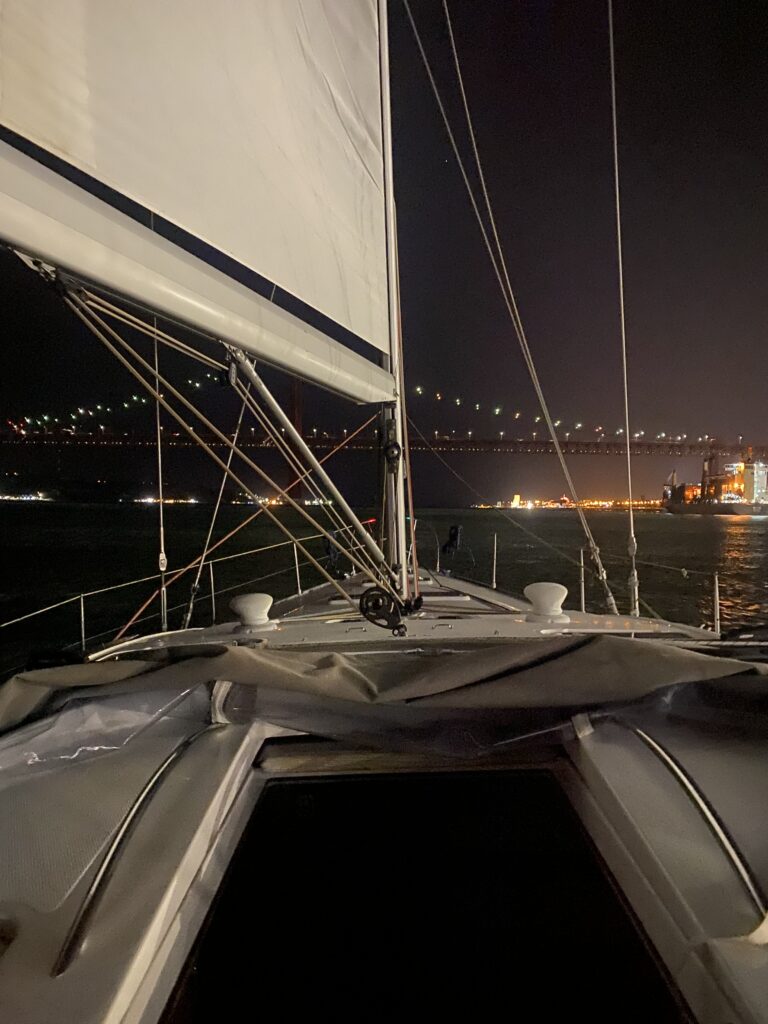 night_sailing_lisbon_tagus_portugal_