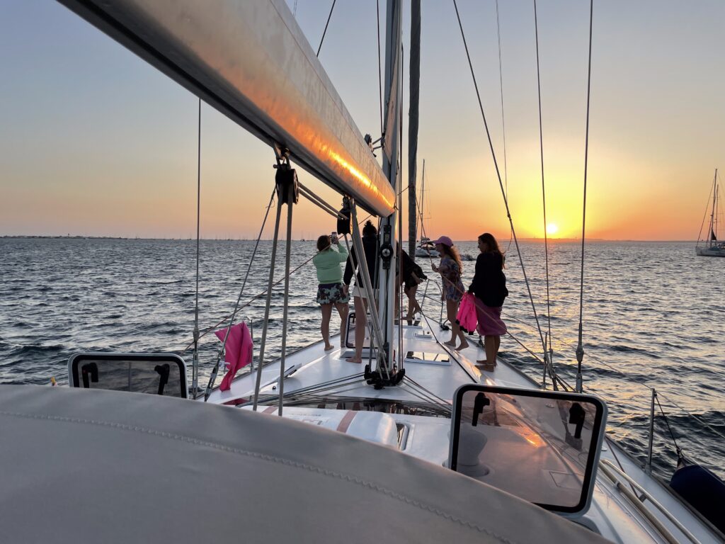 luxury_sailboat_lisbon_portugal_