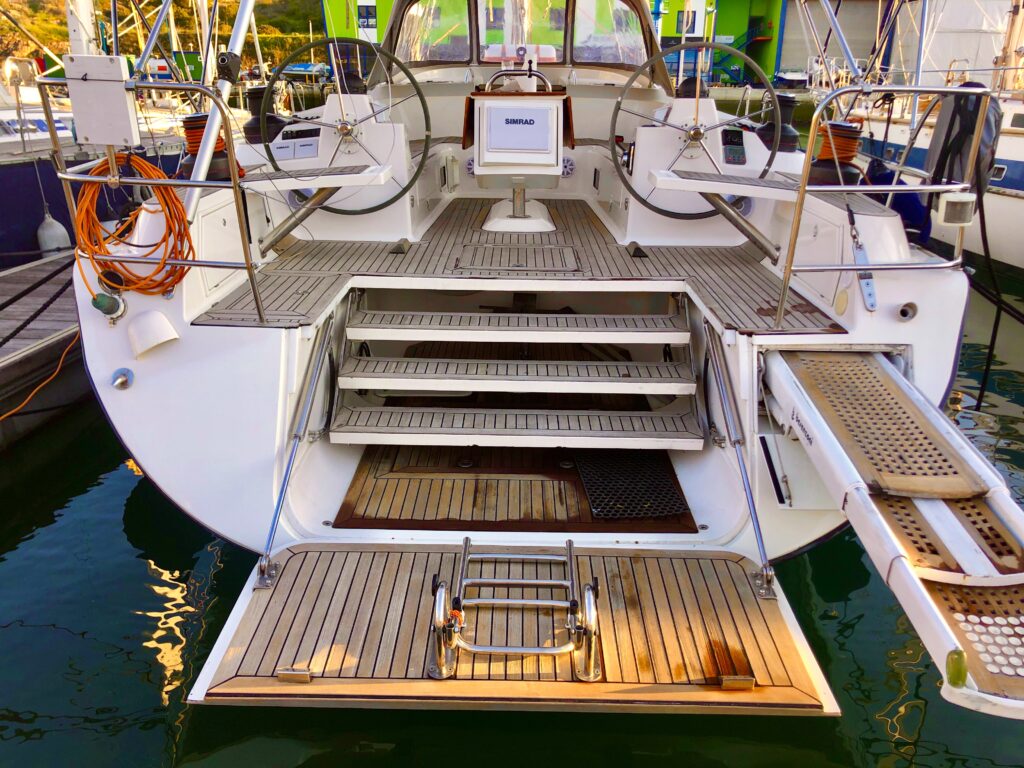 Charter_sailboat_yacht_lisbon_pt_9